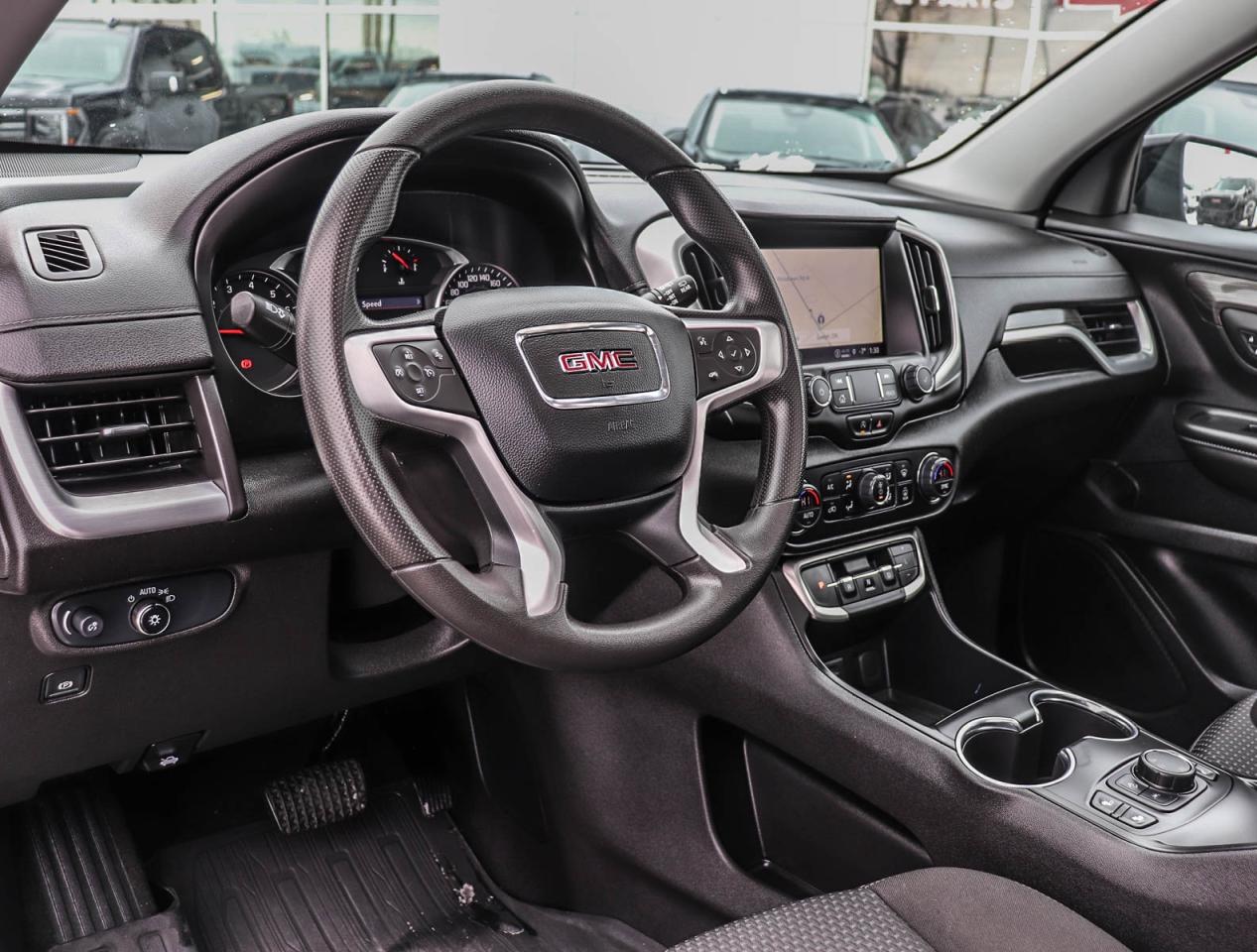 2024 GMC Terrain SLE Photo
