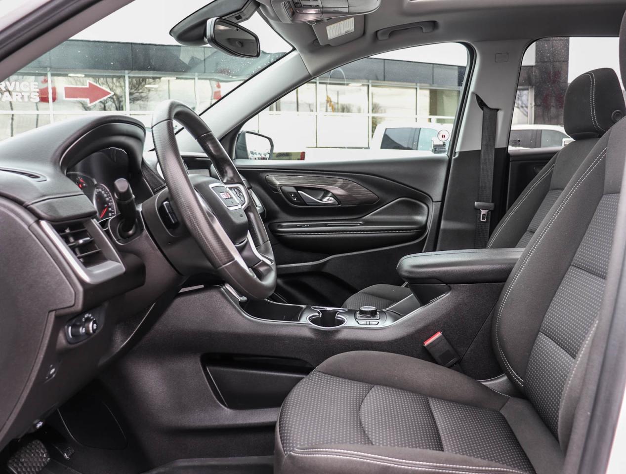 2024 GMC Terrain SLE Photo