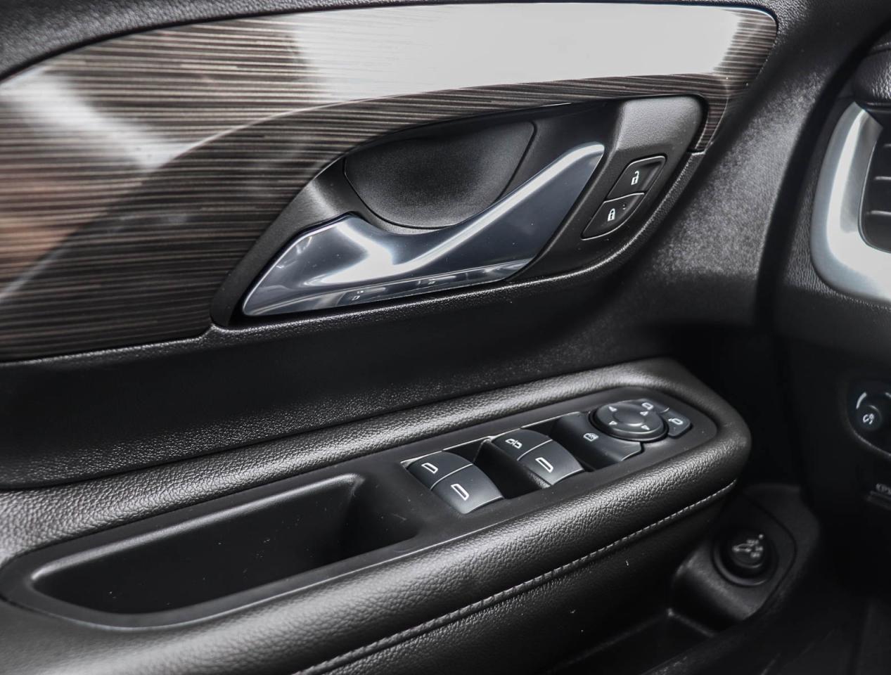 2024 GMC Terrain SLE Photo