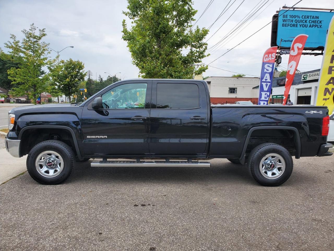 2014 GMC Sierra 1500 SLE Crew Cab 4WD Photo