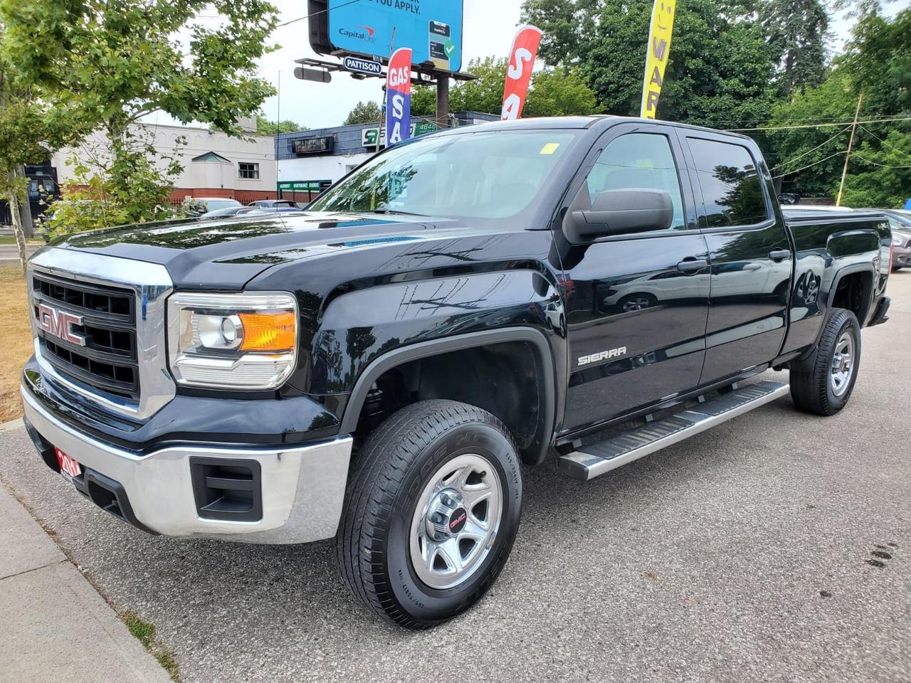 2014 GMC Sierra 1500 SLE Crew Cab 4WD Photo