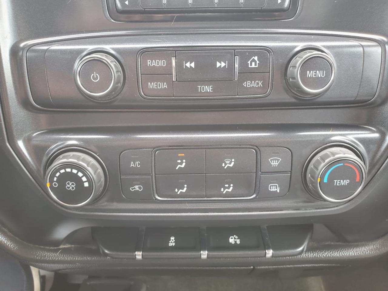 2014 GMC Sierra 1500 SLE Crew Cab 4WD Photo