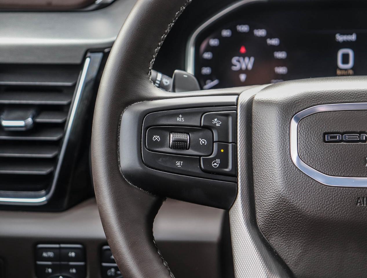 2024 GMC Sierra 1500 Denali Photo