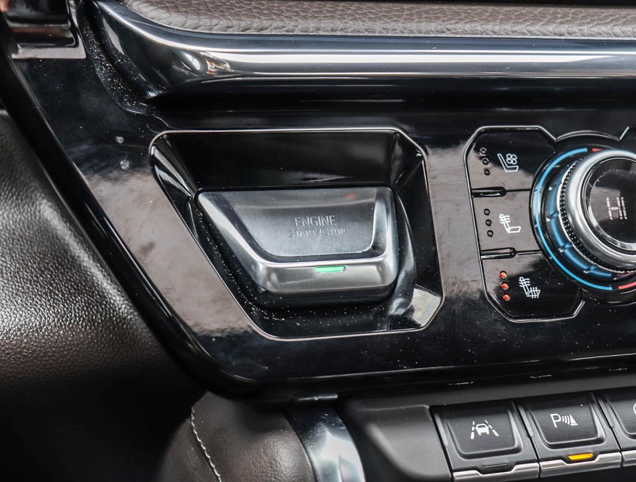 2024 GMC Sierra 1500 Denali Photo