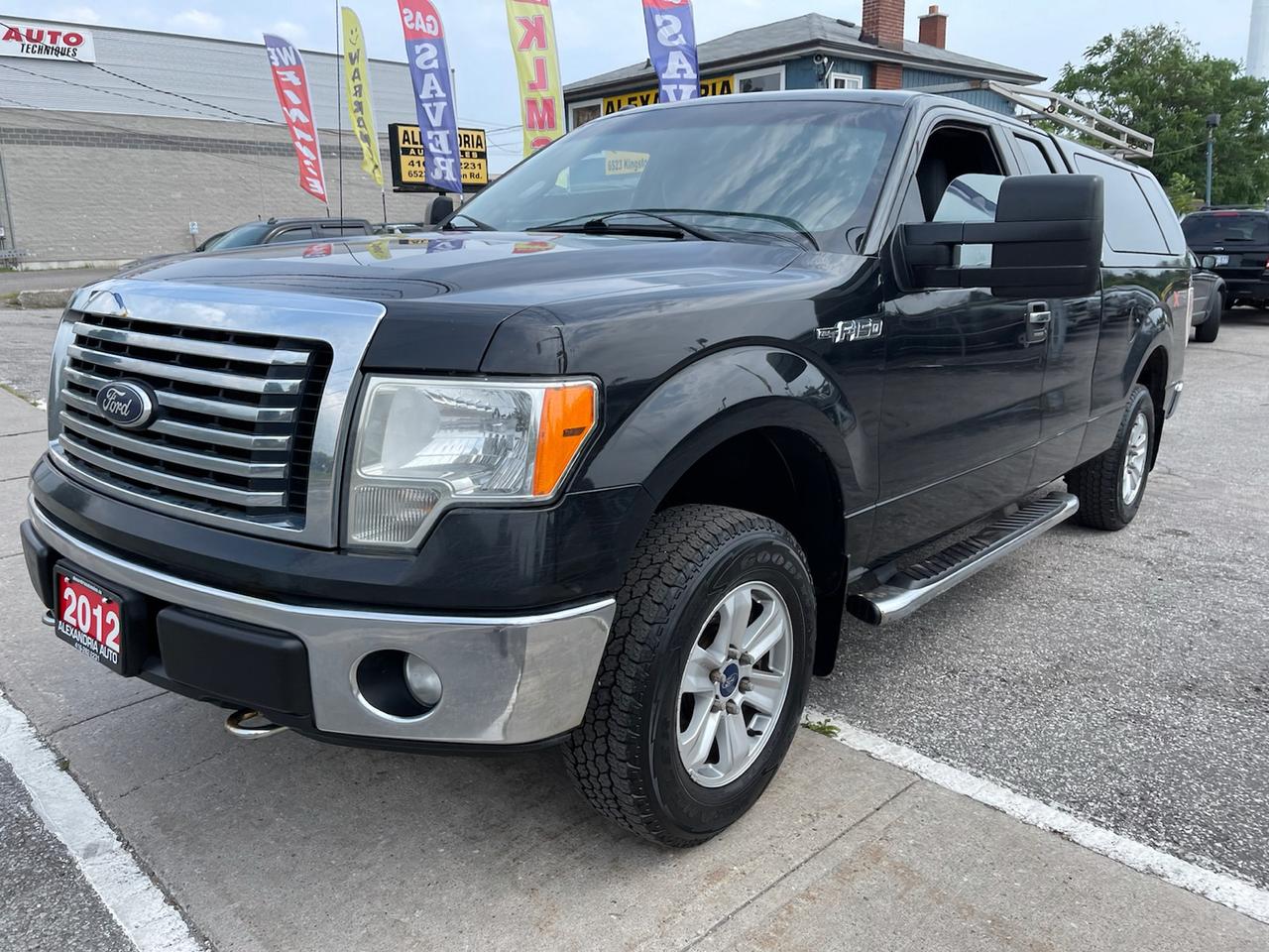2012 Ford F-150 XLT SuperCab 6.5-ft. Bed 4WD Photo2