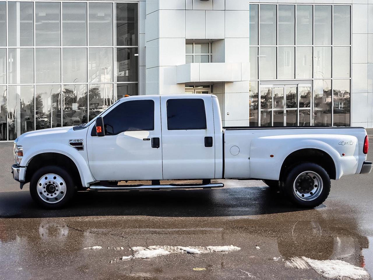 2009 Ford SUPER DUTY F-450 DRW LARIAT Photo