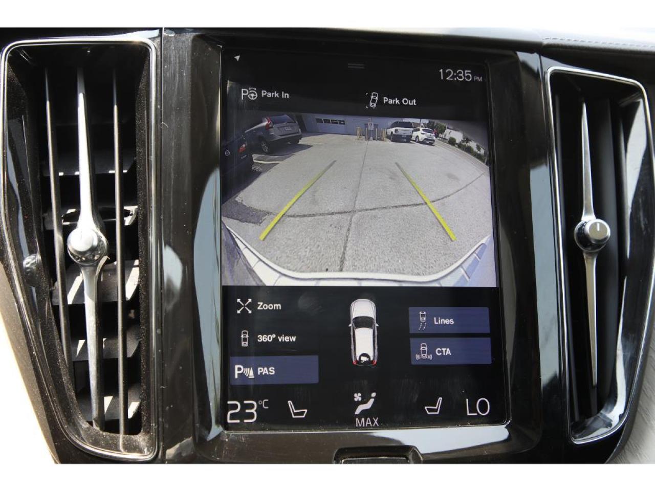 2020 Volvo XC60 T8 Inscription AWD | Turbocharged| 455 HP! Photo