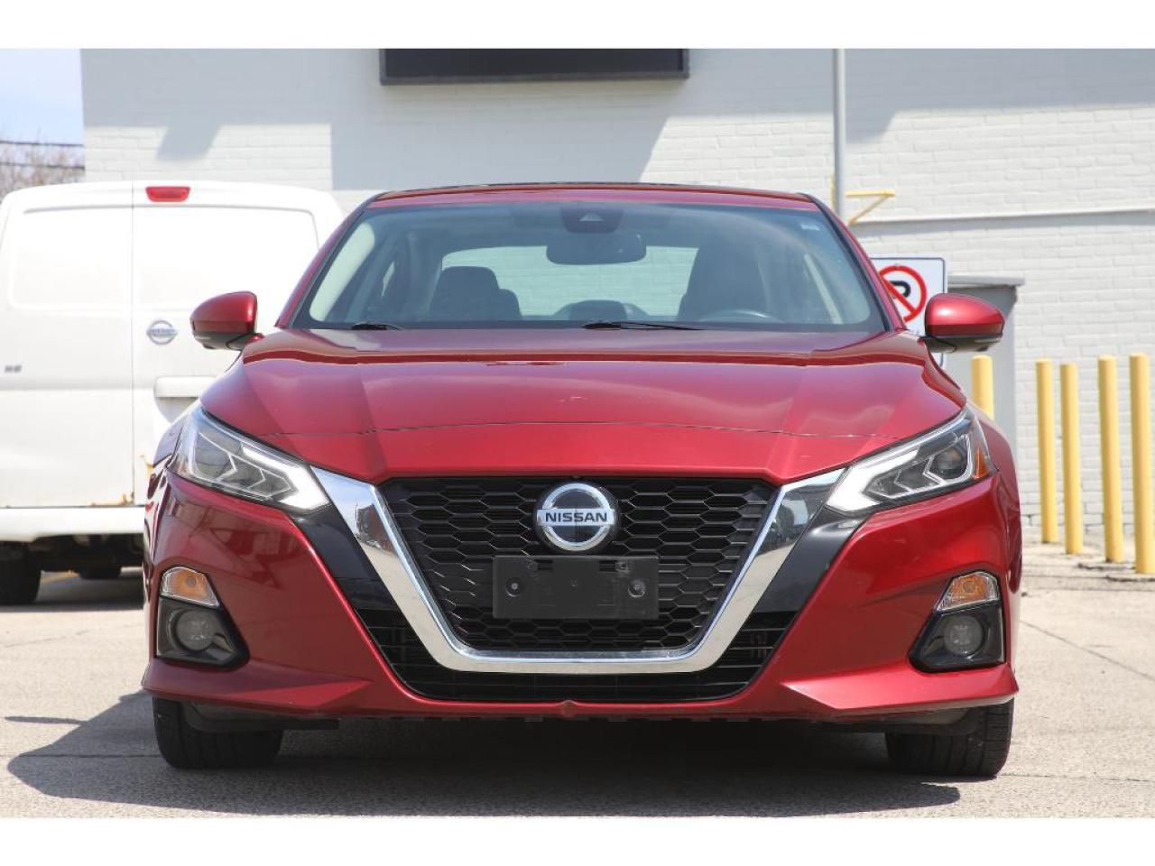 2022 Nissan Altima 2.5 Platinum AWD Photo