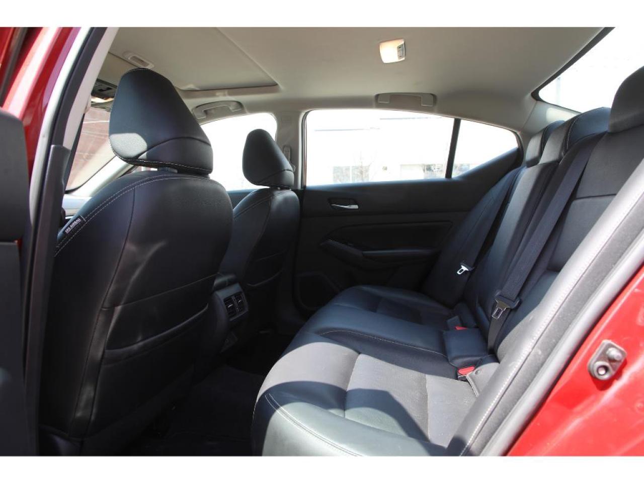 2022 Nissan Altima 2.5 Platinum AWD Photo