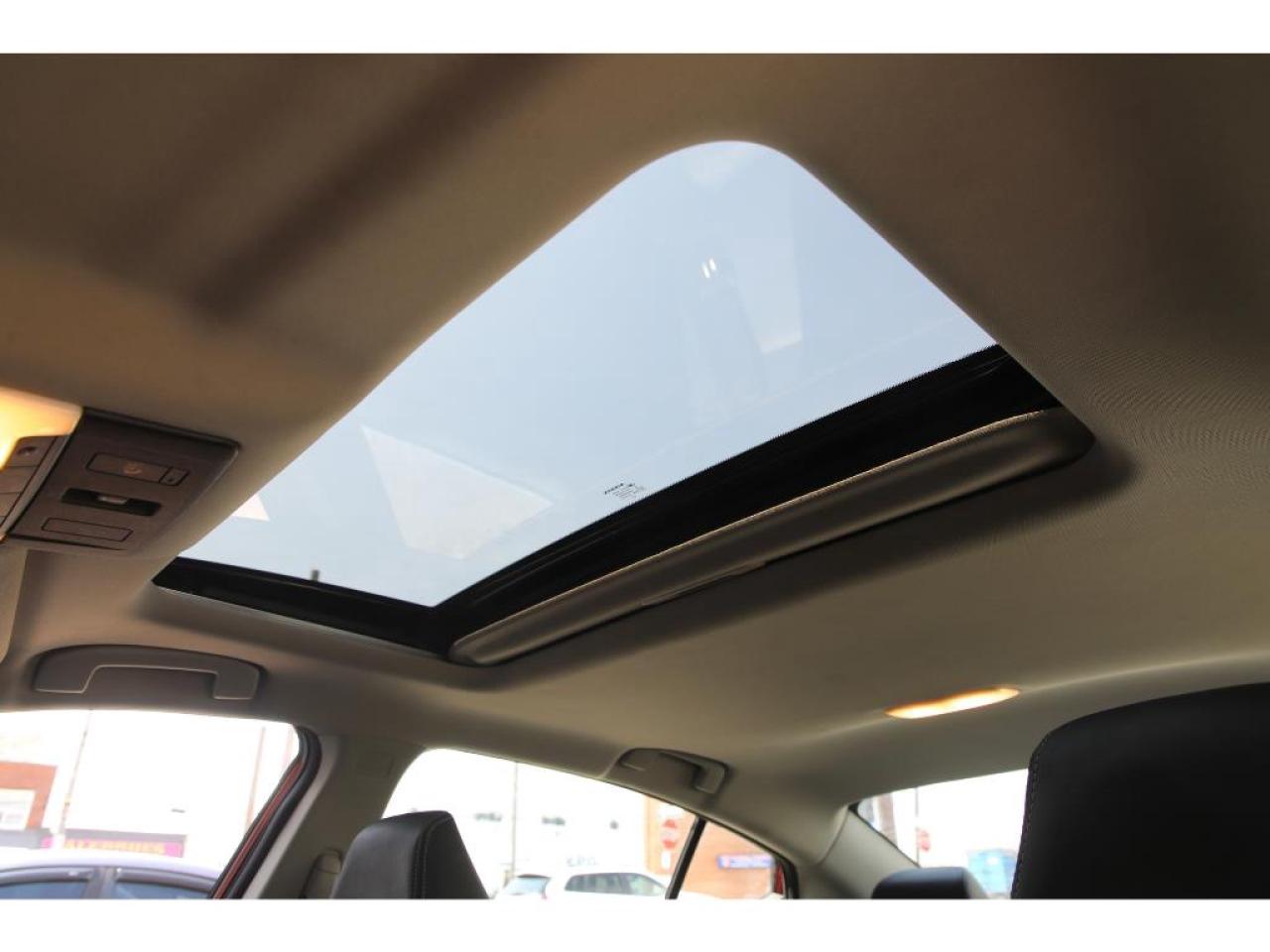 2022 Nissan Altima 2.5 Platinum AWD Photo