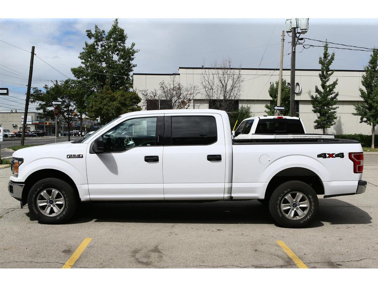 2019 Ford F-150 XLT SuperCrew  3.5L Long Box 5.5-ft. Bed 4WD Photo4