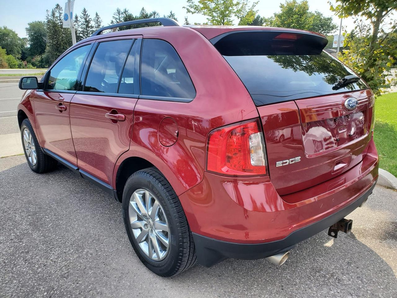2013 Ford Edge SEL FWD Photo3