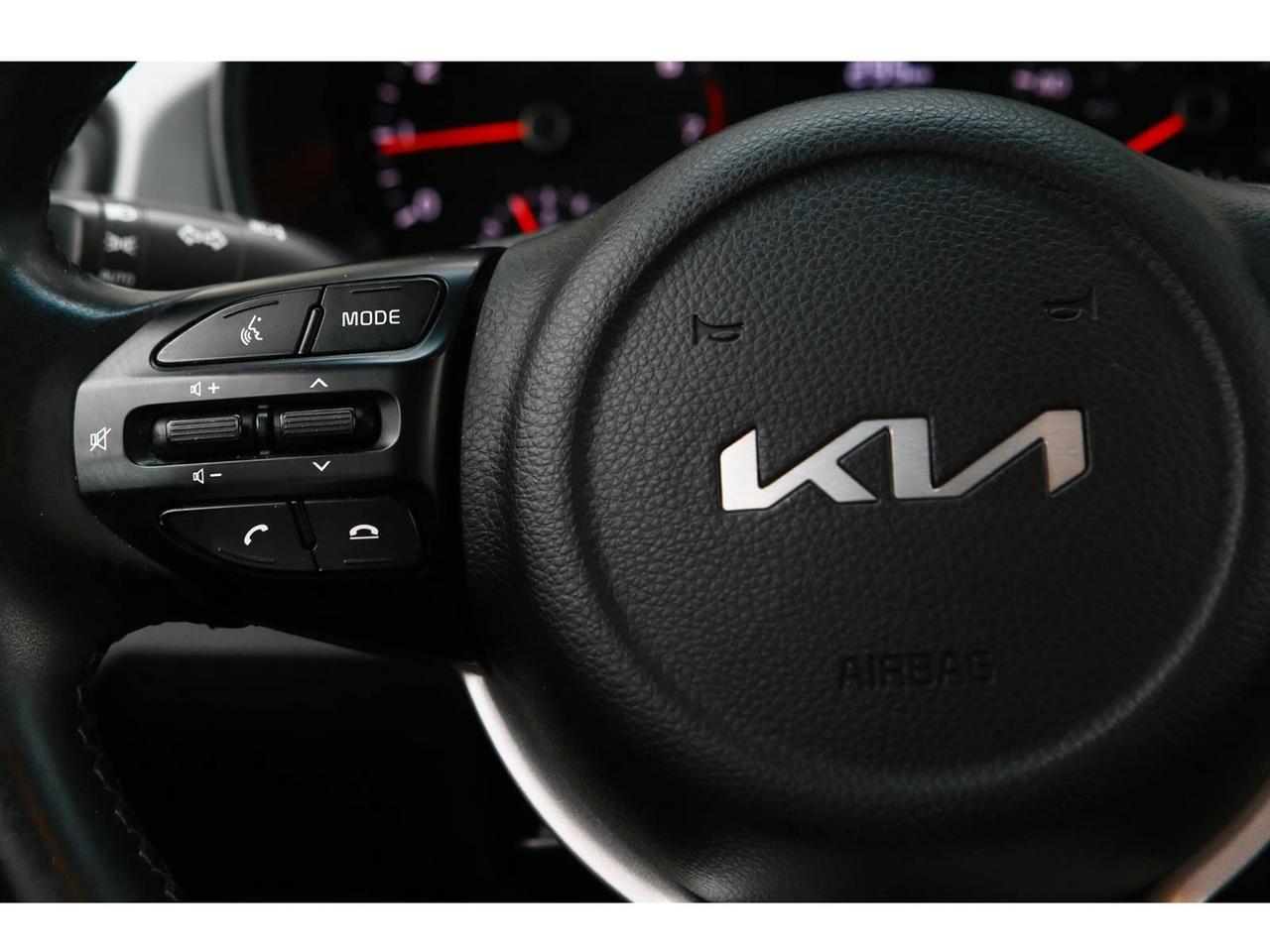 2022 Kia Rio5 S Photo