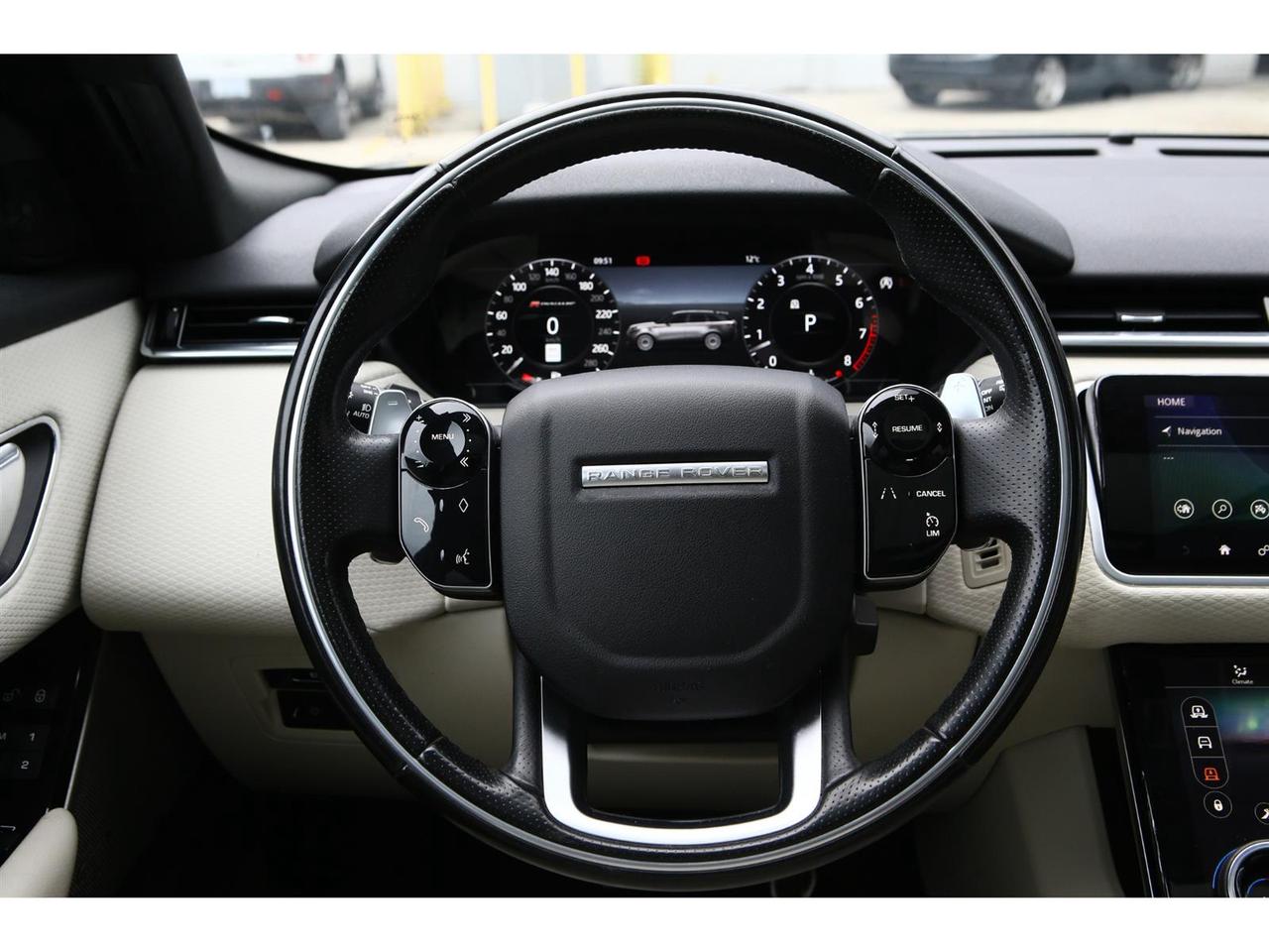2018 Land Rover Range Rover Velar R-Dynamic SE Photo