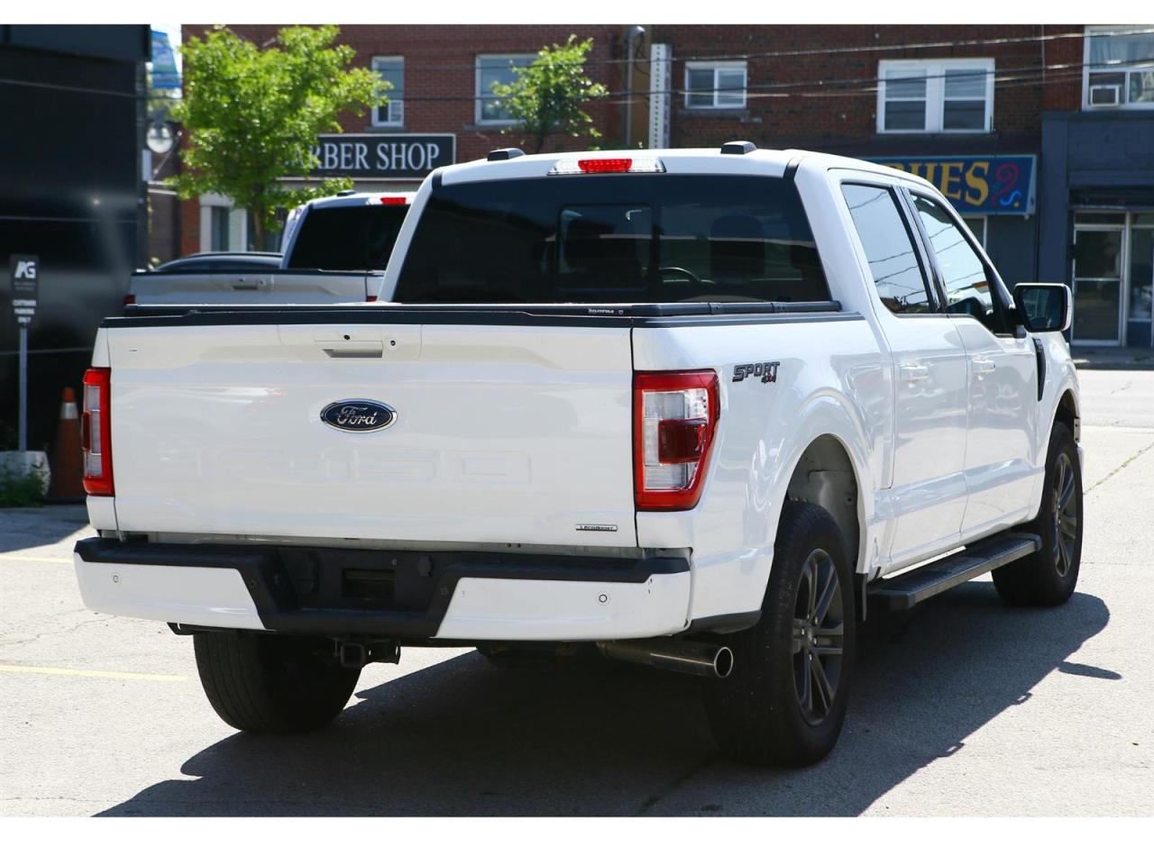 2023 Ford F-150 Lariat SuperCrew 6.5-ft. 4WD Photo