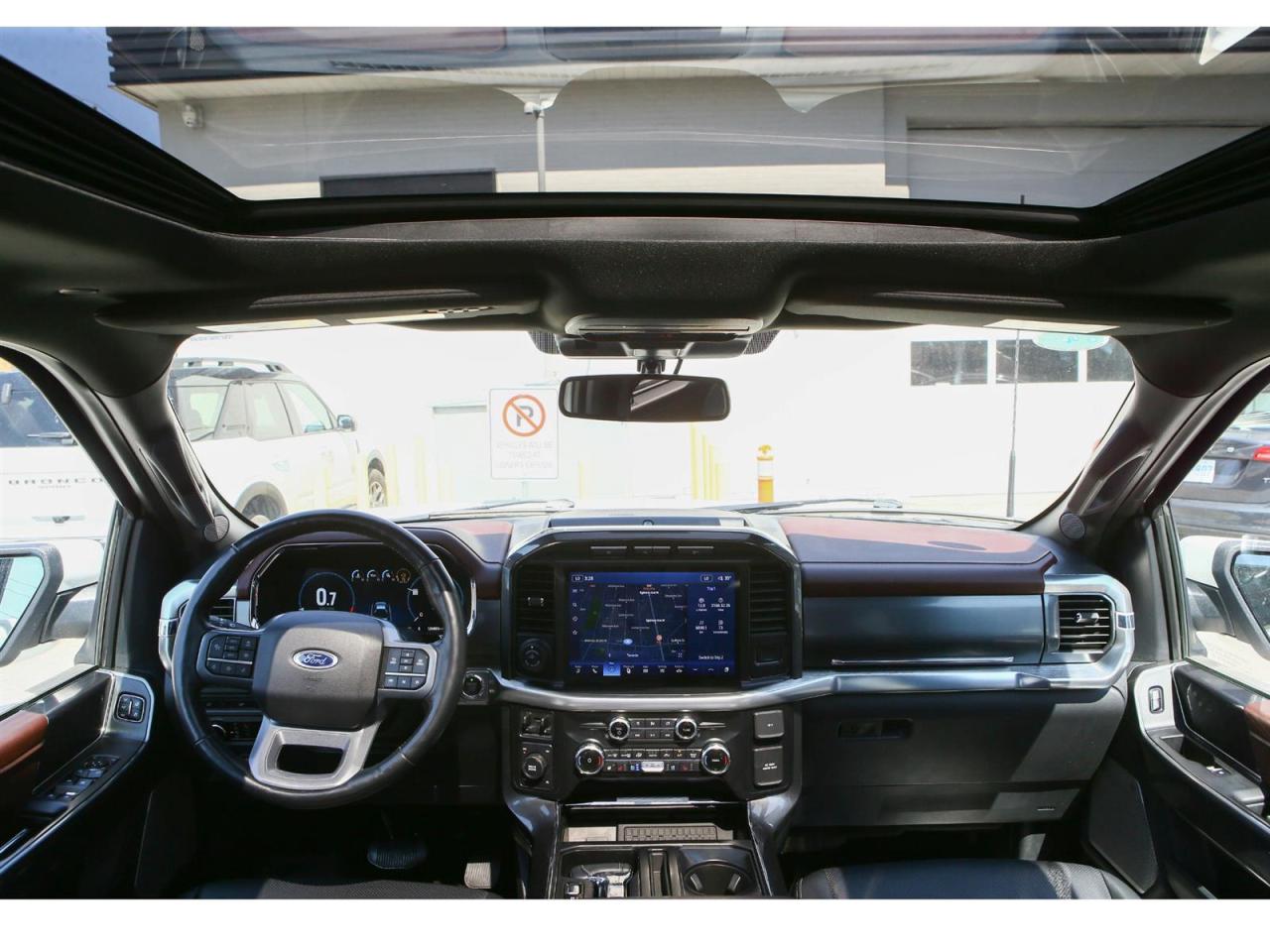 2023 Ford F-150 Lariat SuperCrew 6.5-ft. 4WD Photo