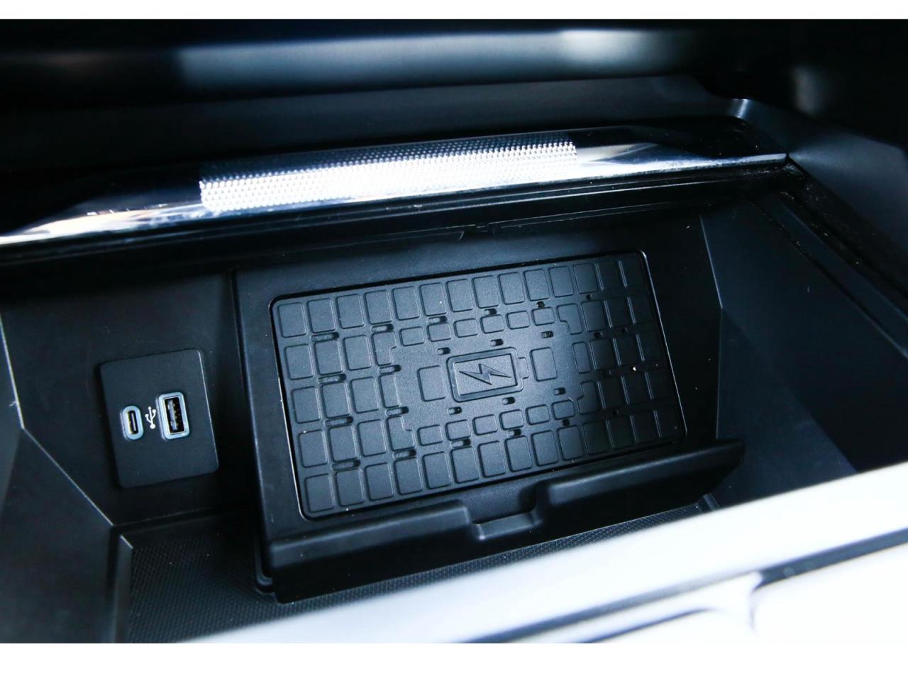 2023 Ford F-150 Lariat SuperCrew 6.5-ft. 4WD Photo