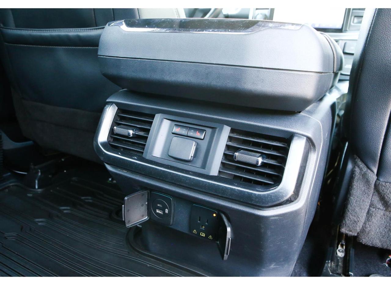 2023 Ford F-150 Lariat SuperCrew 6.5-ft. 4WD Photo