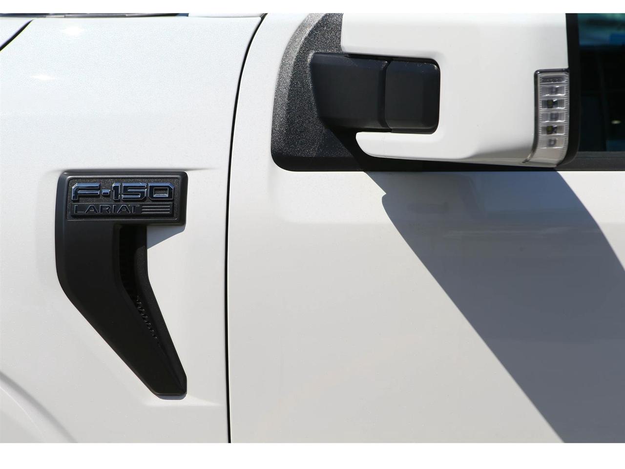 2023 Ford F-150 Lariat SuperCrew 6.5-ft. 4WD Photo