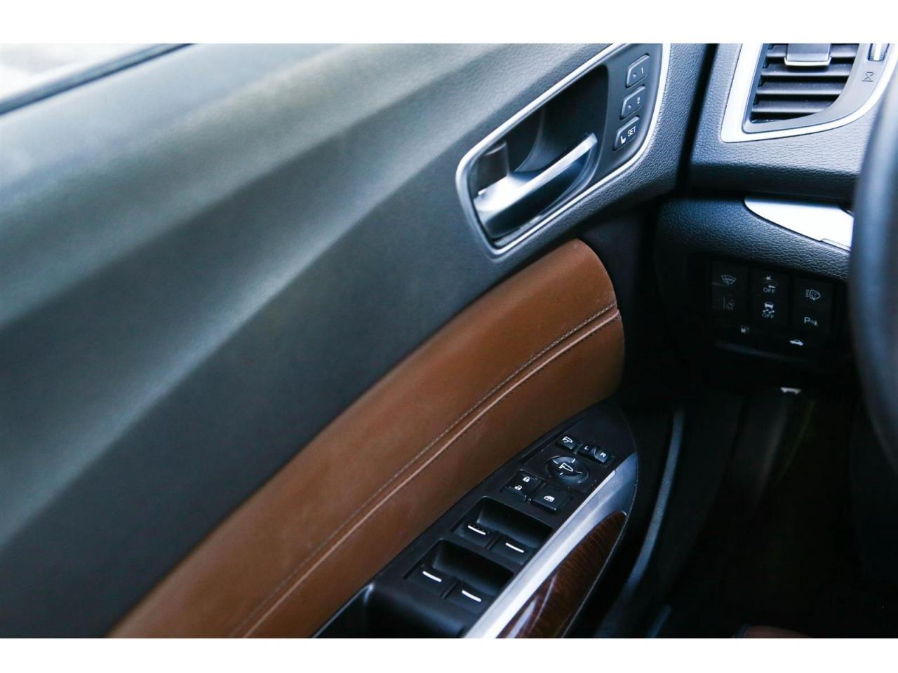 2019 Acura TLX SH-AWD w/Advance Package 3.5L Photo