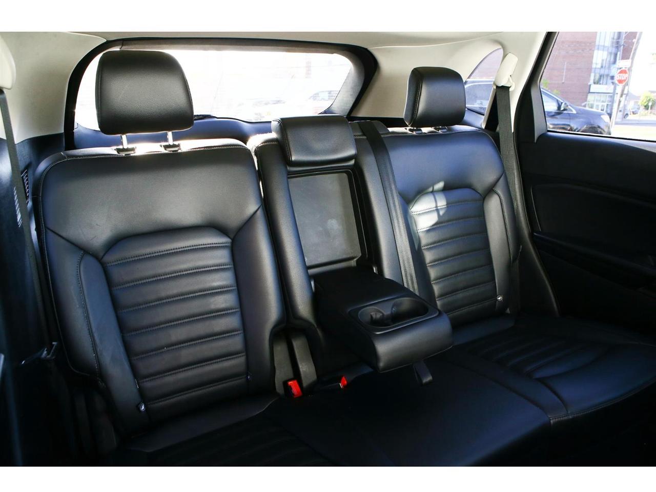 2023 Ford Edge SEL - AWD - Navigation - Leather Seats - Apple Car Play - Dual Zone Climate - Adaptive Cruise Photo