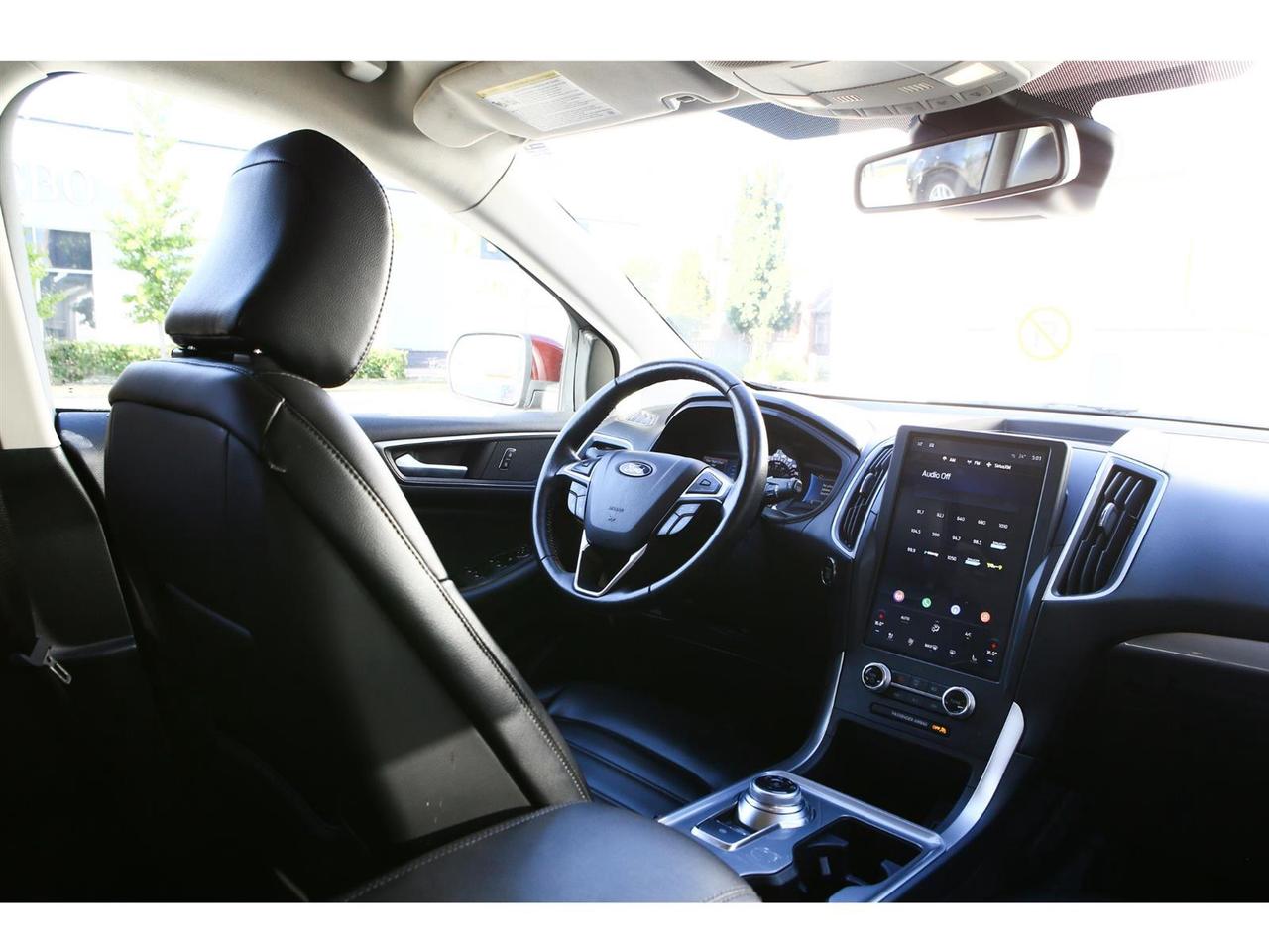 2023 Ford Edge SEL - AWD - Navigation - Leather Seats - Apple Car Play - Dual Zone Climate - Adaptive Cruise Photo