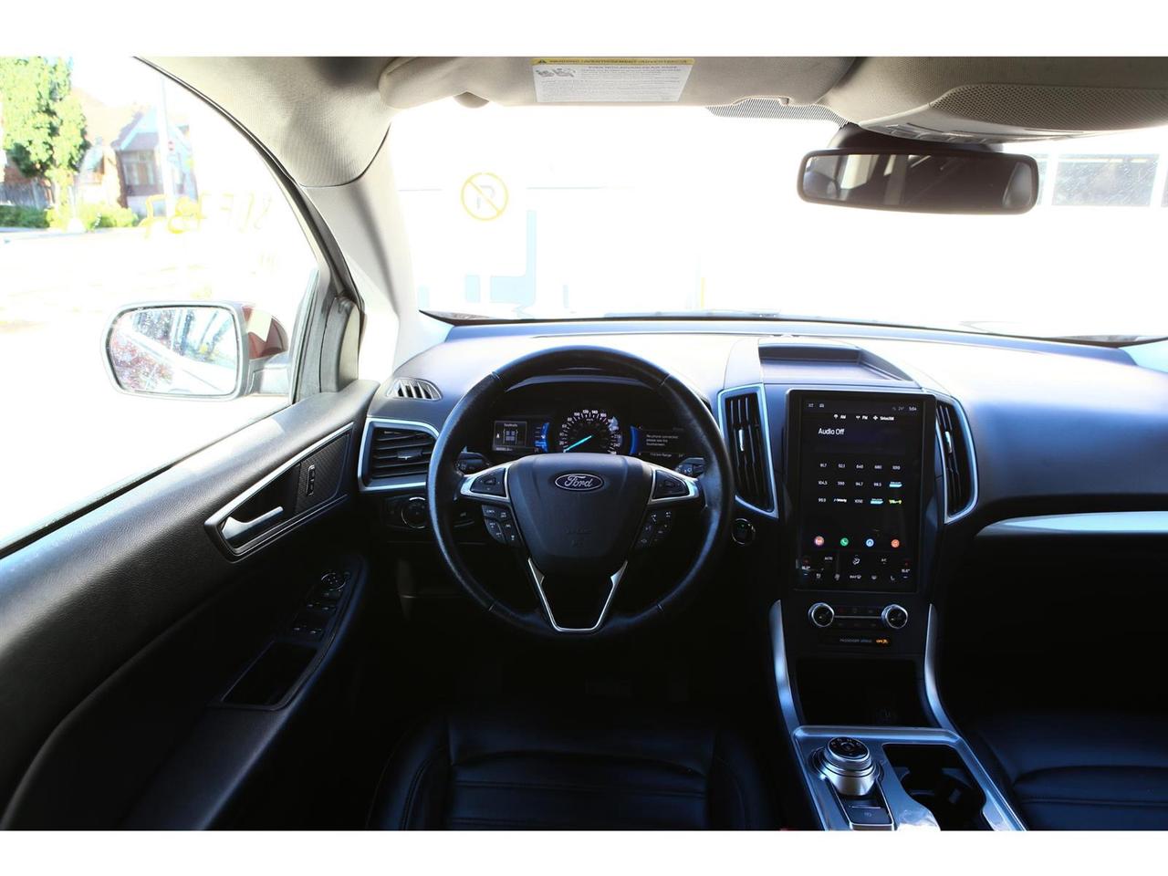 2023 Ford Edge SEL - AWD - Navigation - Leather Seats - Apple Car Play - Dual Zone Climate - Adaptive Cruise Photo