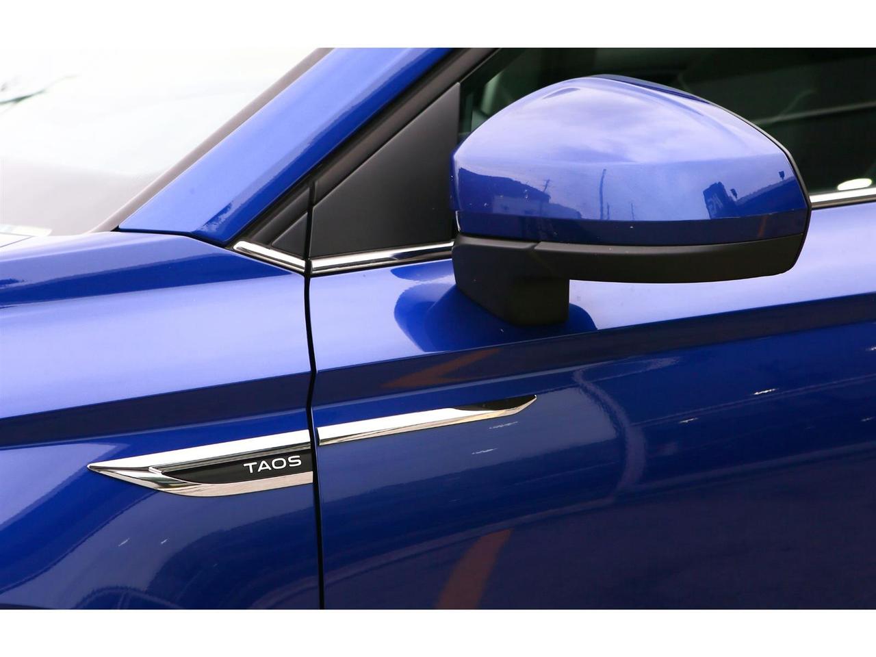 2024 Volkswagen Taos Comfortline Photo