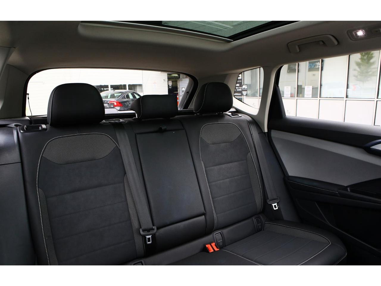 2024 Volkswagen Taos Comfortline Photo