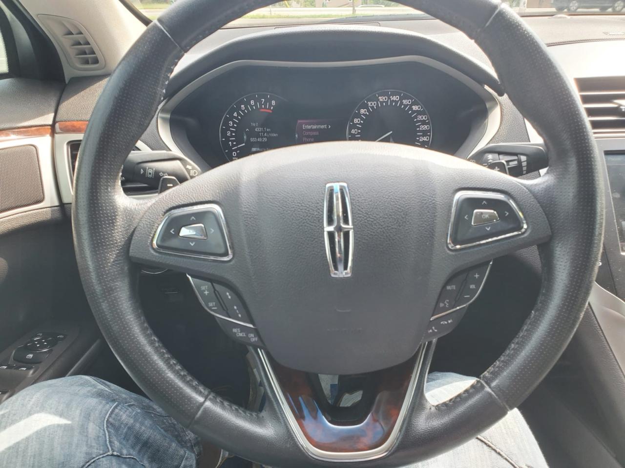 2013 Lincoln MKZ AWD Photo