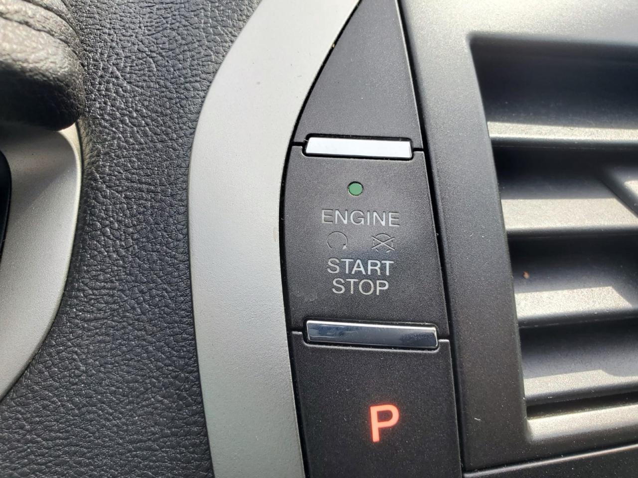 2013 Lincoln MKZ AWD Photo