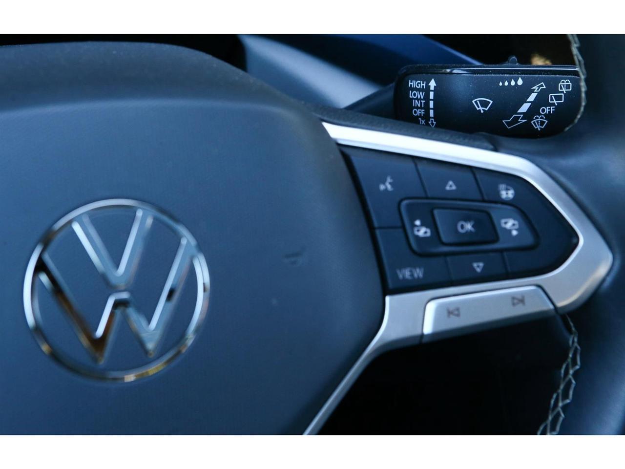 2024 Volkswagen Taos Highline | turbocharged 1.5-liter engine | Panorama Roof | Photo