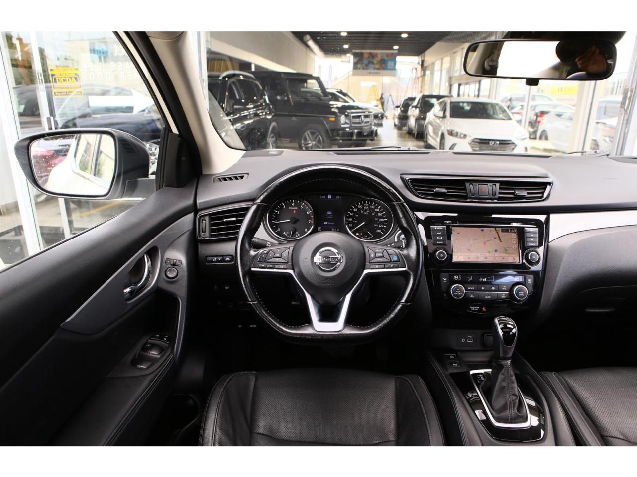 2020 Nissan Qashqai SL  AWD | Leather | Sunroof | Navigation Photo