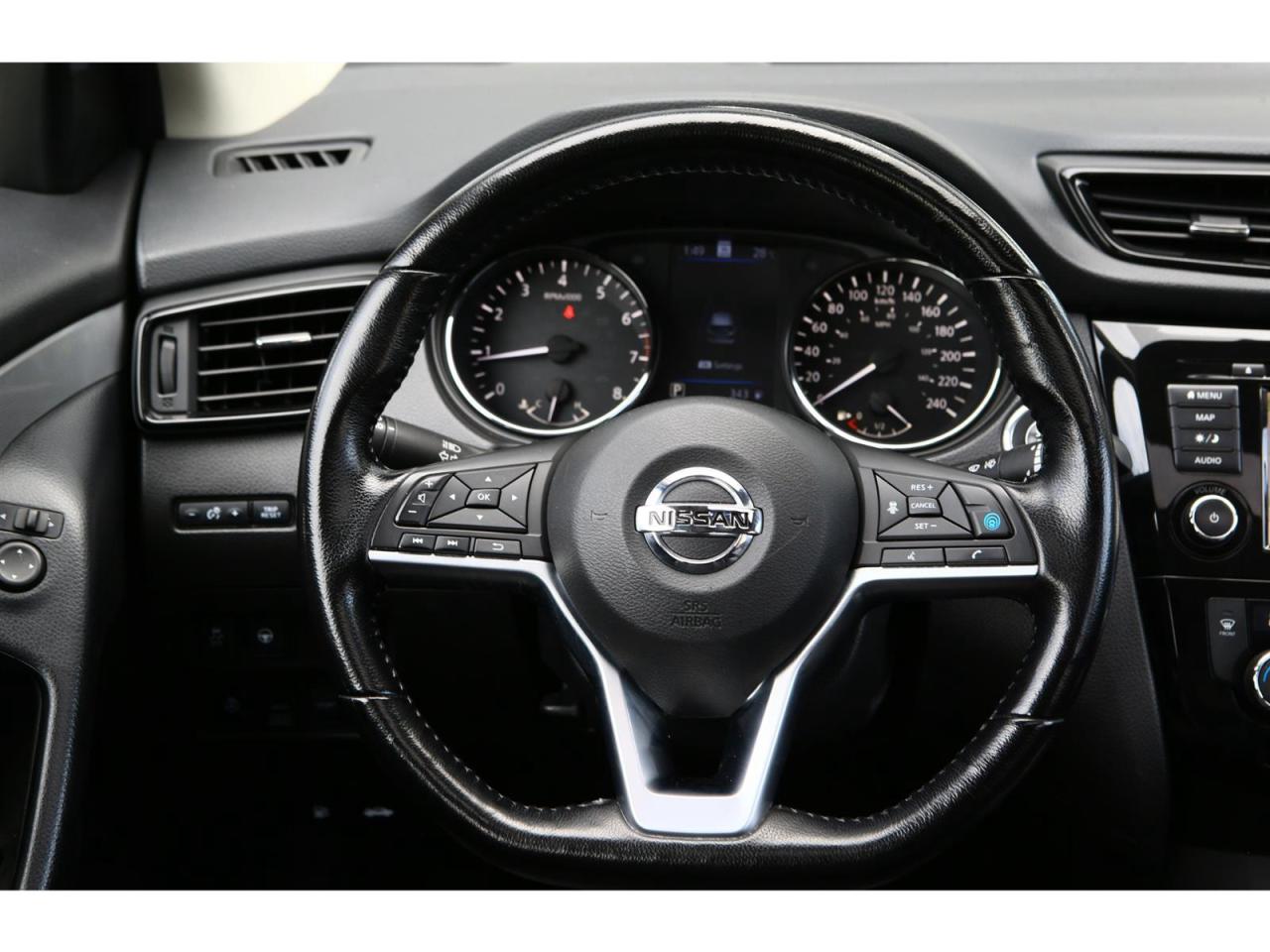 2020 Nissan Qashqai SL  AWD | Leather | Sunroof | Navigation Photo