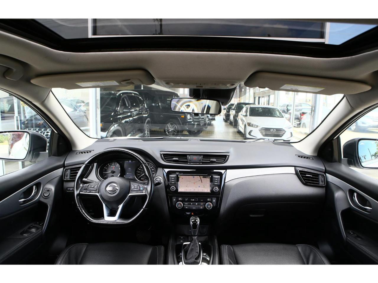 2020 Nissan Qashqai SL  AWD | Leather | Sunroof | Navigation Photo