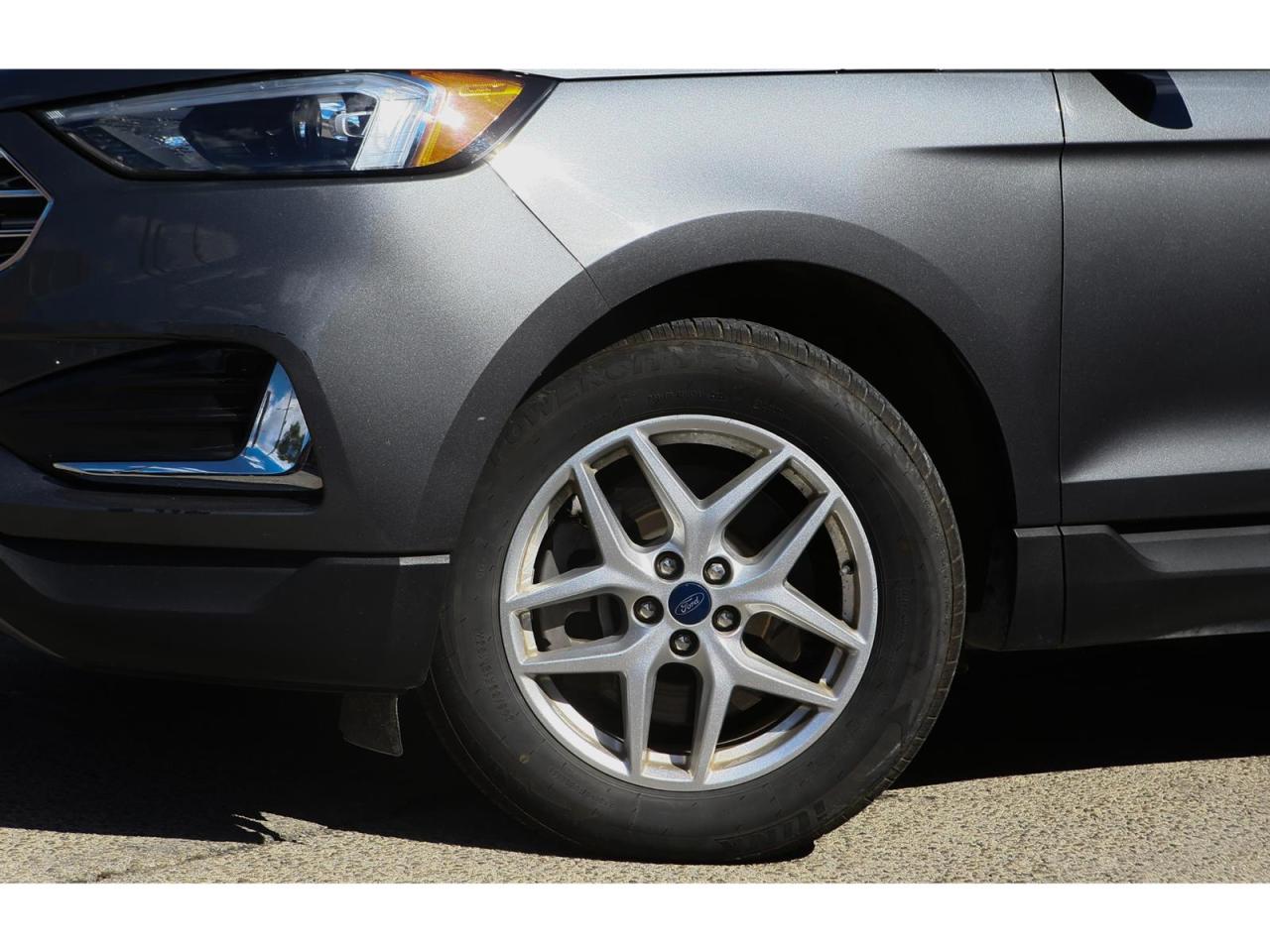 2022 Ford Edge SEL - AWD - Navigation - Leather Seats - Apple Car Play - Dual Zone Climate - Adaptive Cruise Photo