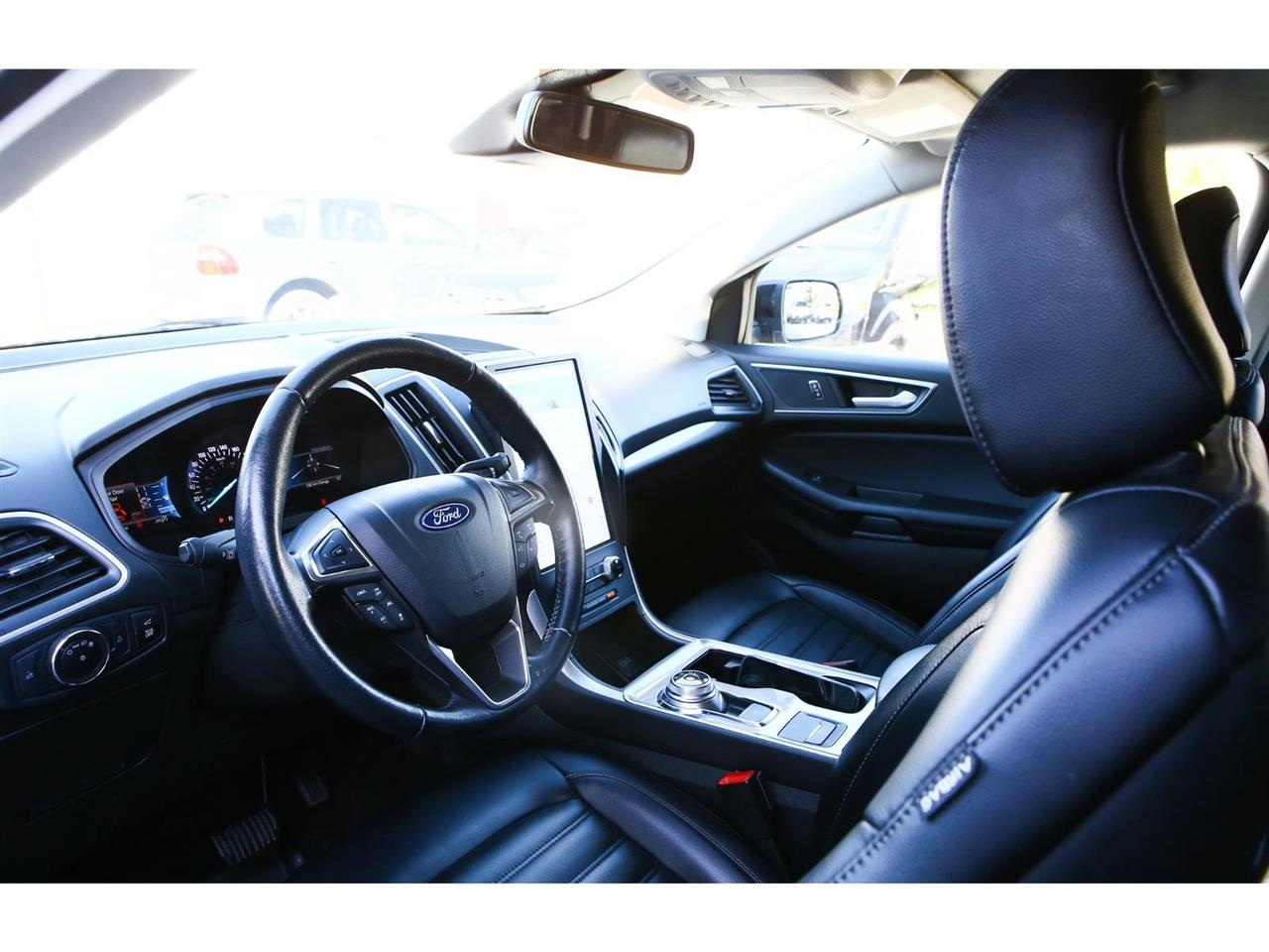 2022 Ford Edge SEL - AWD - Navigation - Leather Seats - Apple Car Play - Dual Zone Climate - Adaptive Cruise Photo