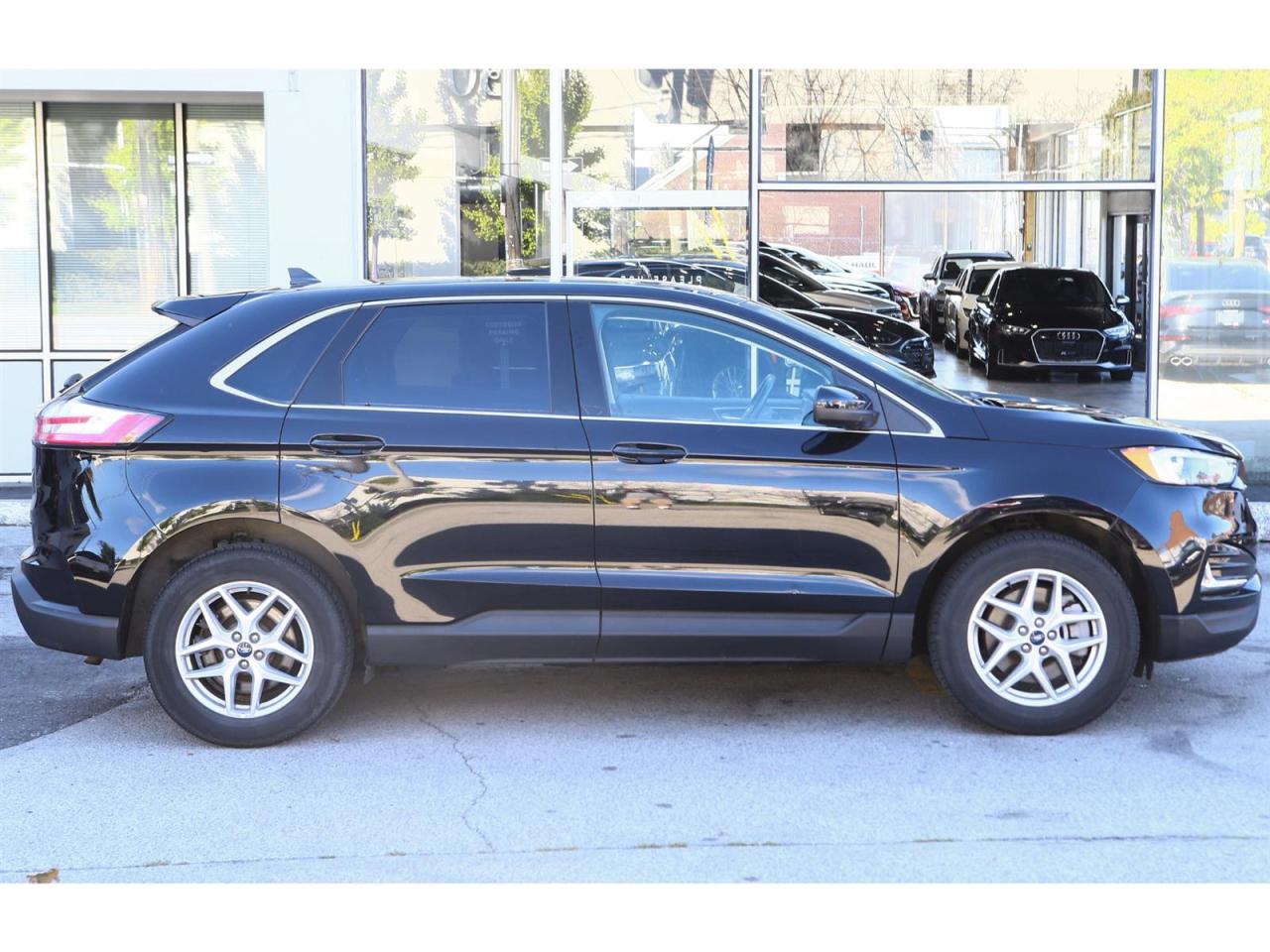 2022 Ford Edge SEL - AWD - Navigation - Leather Seats - Apple Car Play - Dual Zone Climate - Adaptive Cruise Photo