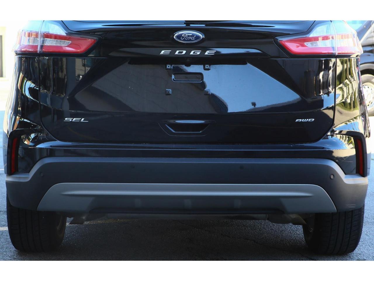 2022 Ford Edge SEL - AWD - Navigation - Leather Seats - Apple Car Play - Dual Zone Climate - Adaptive Cruise Photo