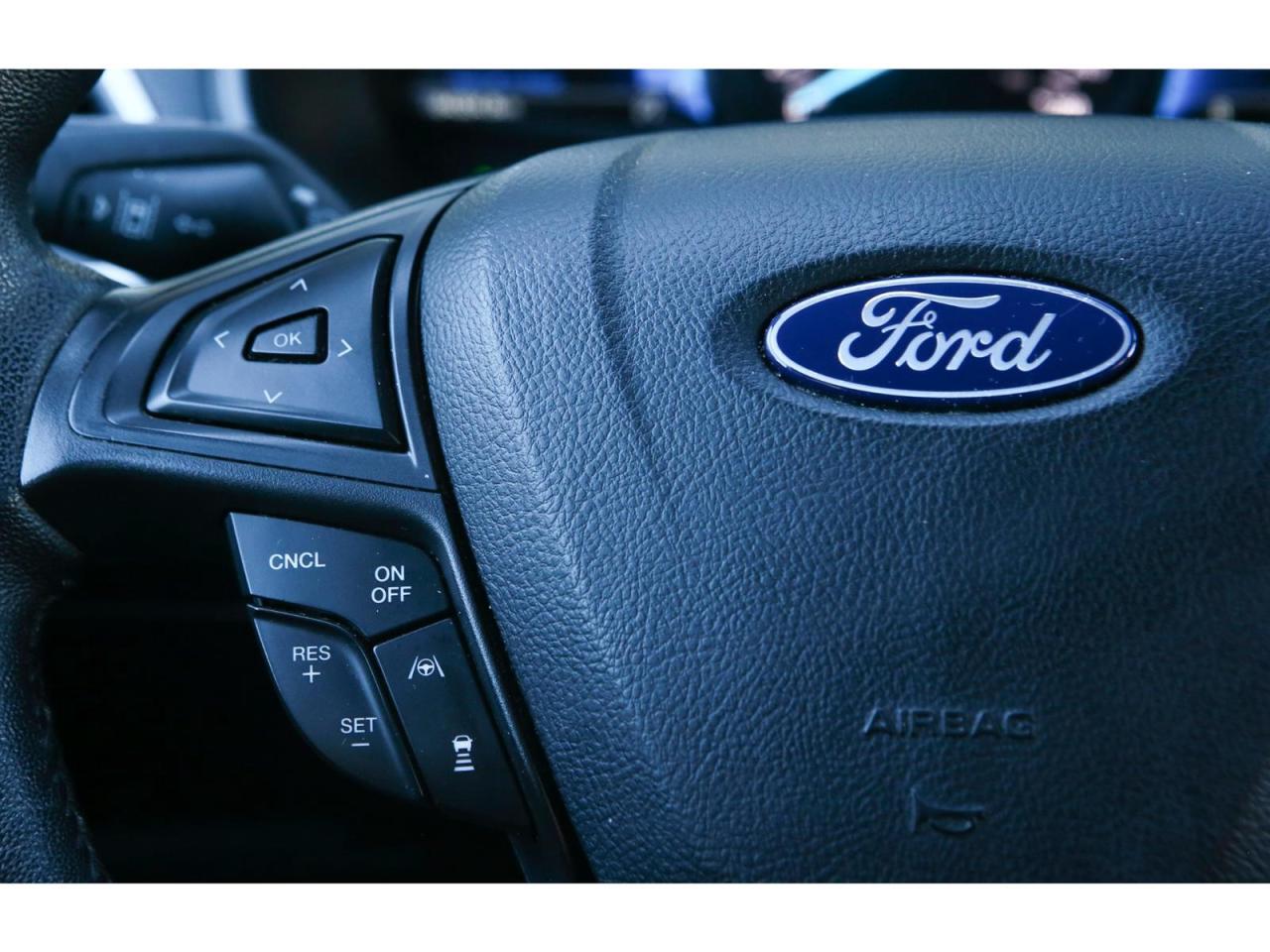 2022 Ford Edge SEL - AWD - Navigation - Leather Seats - Apple Car Play - Dual Zone Climate - Adaptive Cruise Photo