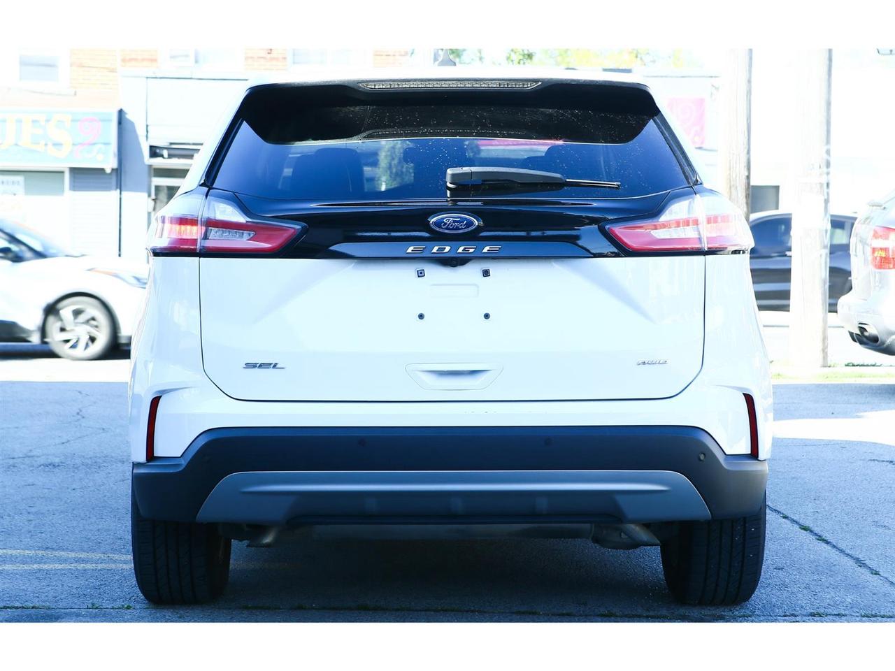 2022 Ford Edge SEL - AWD - Navigation - Leather Seats - Apple Car Play - Dual Zone Climate - Adaptive Cruise Photo