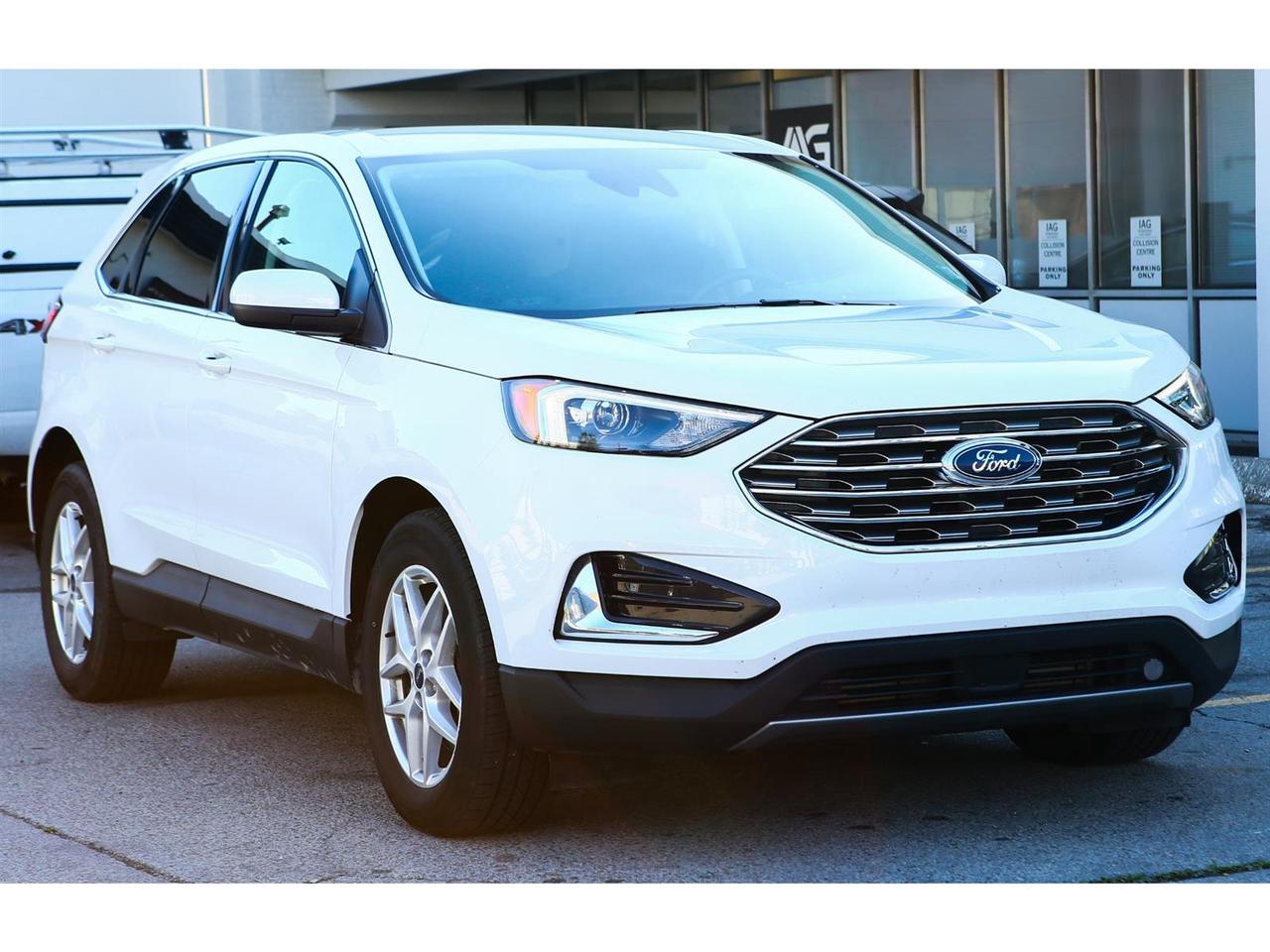 2022 Ford Edge SEL - AWD - Navigation - Leather Seats - Apple Car Play - Dual Zone Climate - Adaptive Cruise Photo