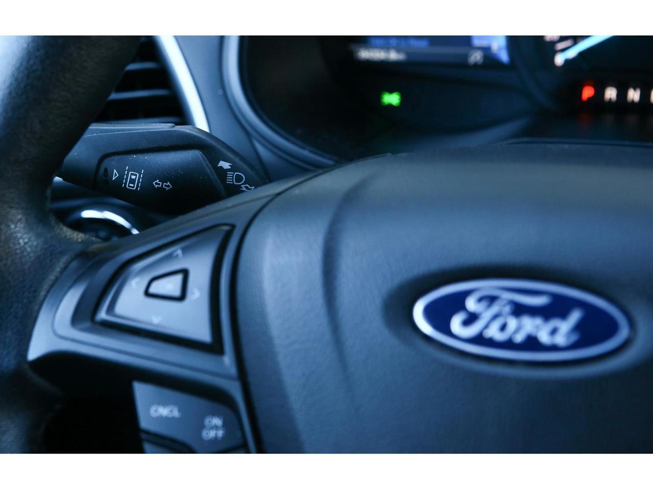 2022 Ford Edge SEL - AWD - Navigation - Leather Seats - Apple Car Play - Dual Zone Climate - Adaptive Cruise Photo