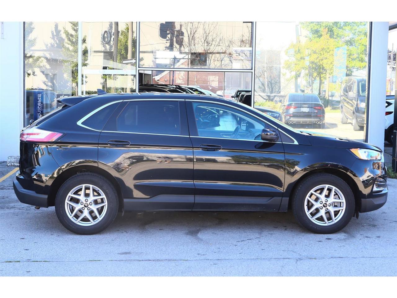 2023 Ford Edge SEL - AWD - Navigation - Leather Seats - Apple Car Play - Dual Zone Climate - Adaptive Cruise Photo