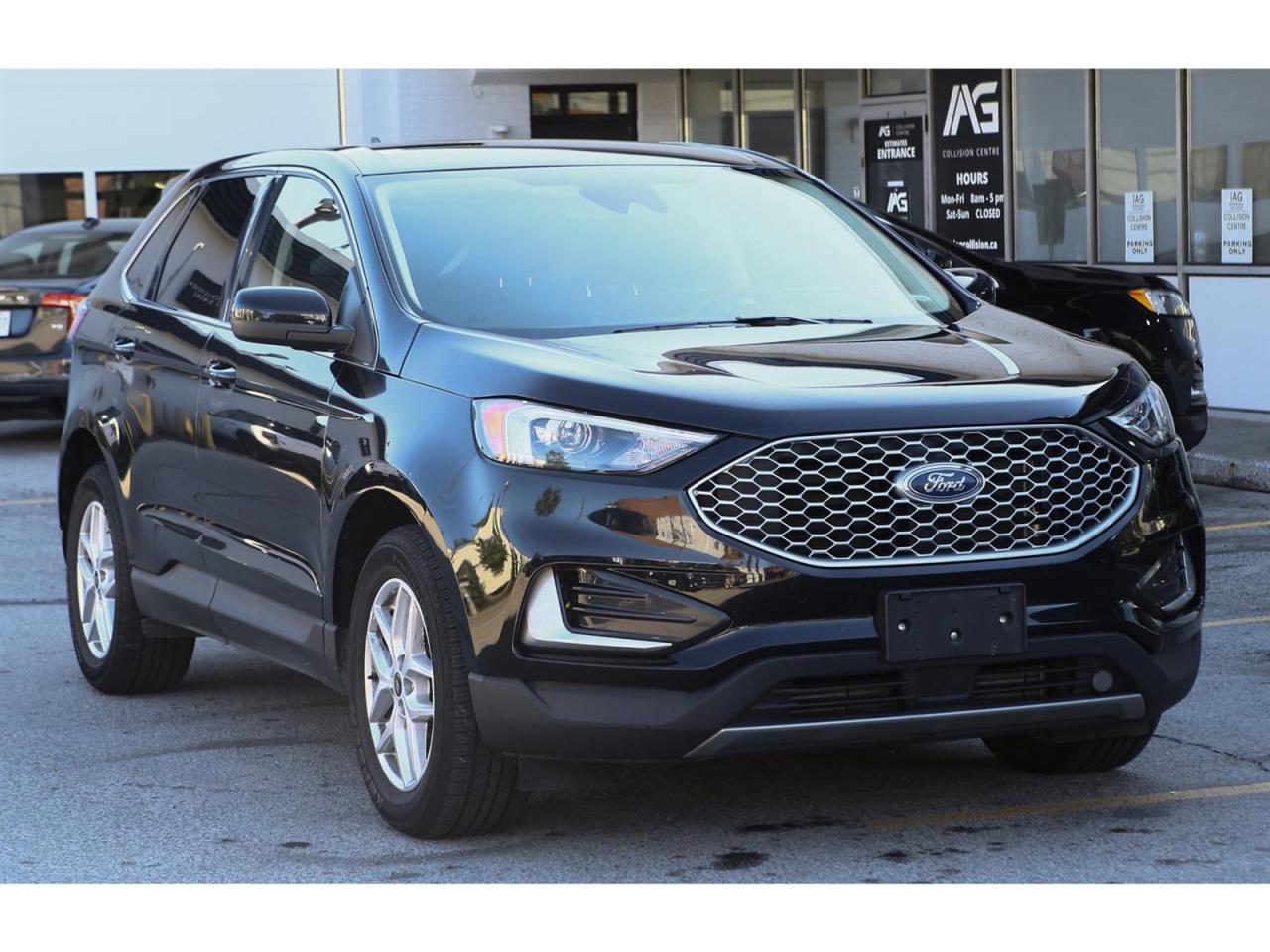 2023 Ford Edge SEL - AWD - Navigation - Leather Seats - Apple Car Play - Dual Zone Climate - Adaptive Cruise Photo
