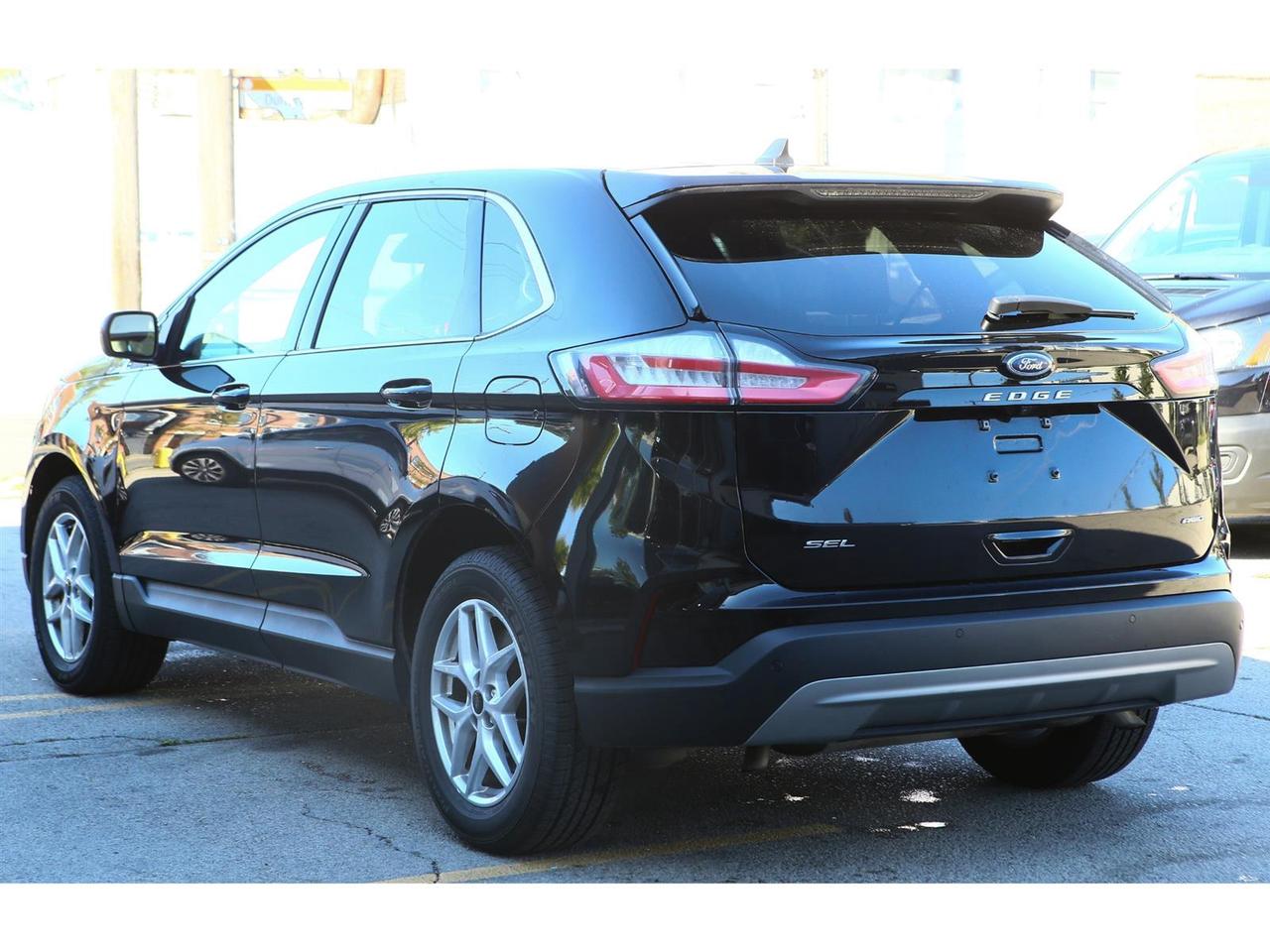 2023 Ford Edge SEL - AWD - Navigation - Leather Seats - Apple Car Play - Dual Zone Climate - Adaptive Cruise Photo4