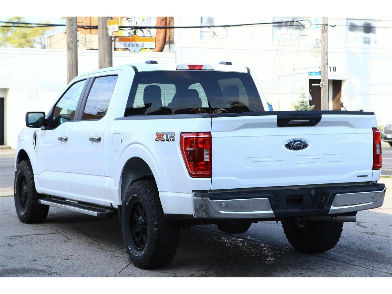 2023 Ford F-150 XLT SuperCrew 6.5-ft. 4WD Photo4