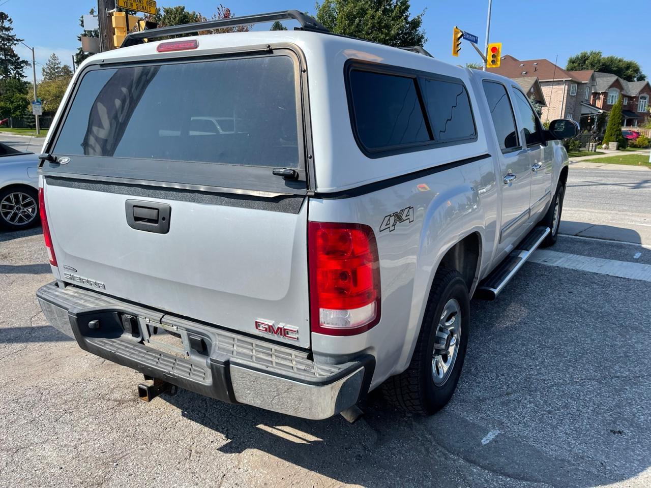 2012 GMC Sierra 1500 SLE Crew Cab 4WD Photo