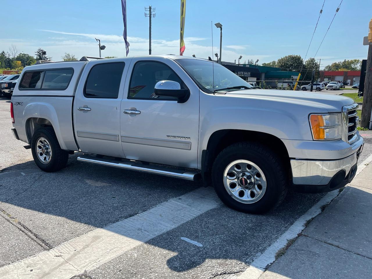 2012 GMC Sierra 1500 SLE Crew Cab 4WD Photo