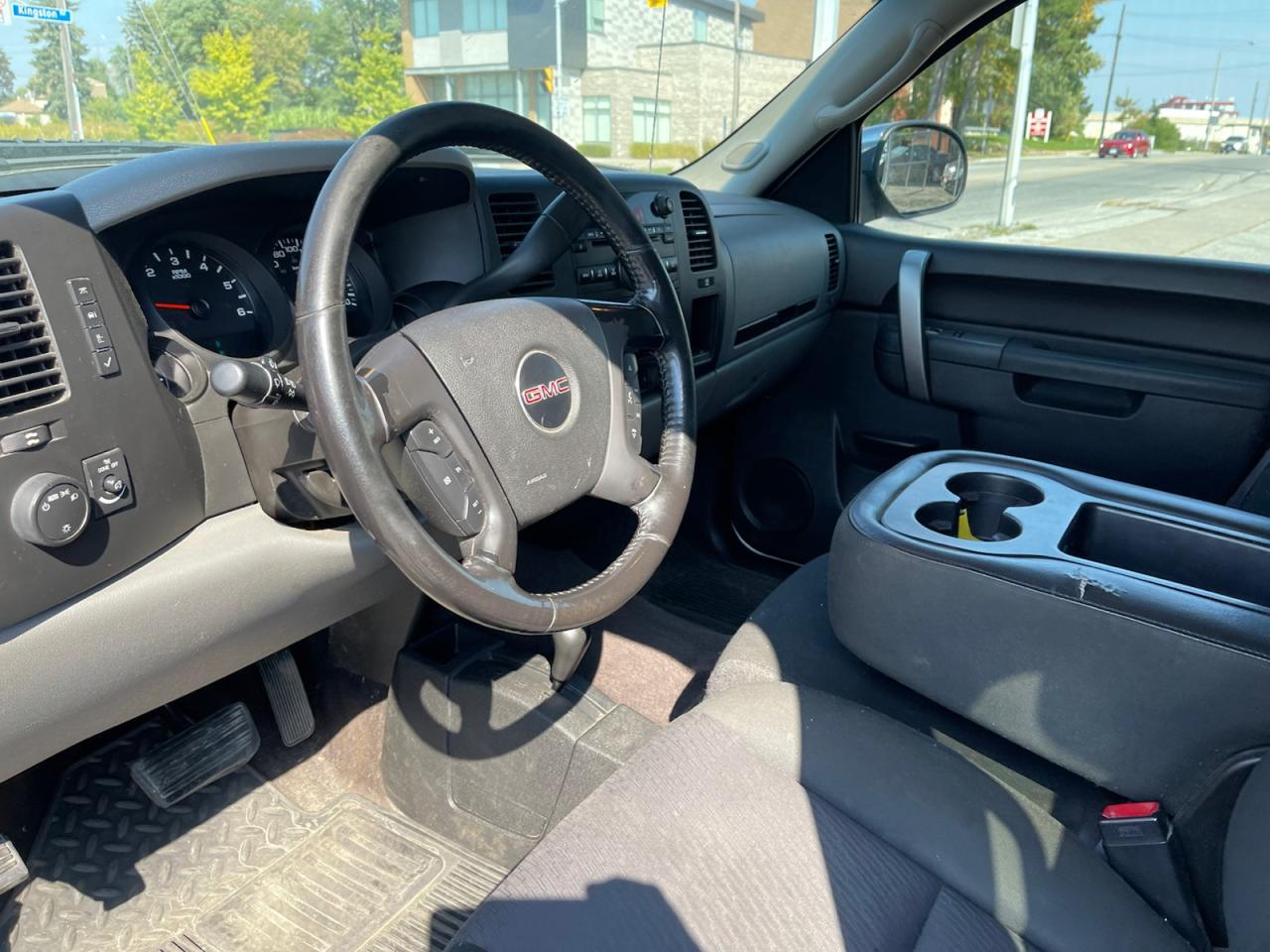 2012 GMC Sierra 1500 SLE Crew Cab 4WD Photo